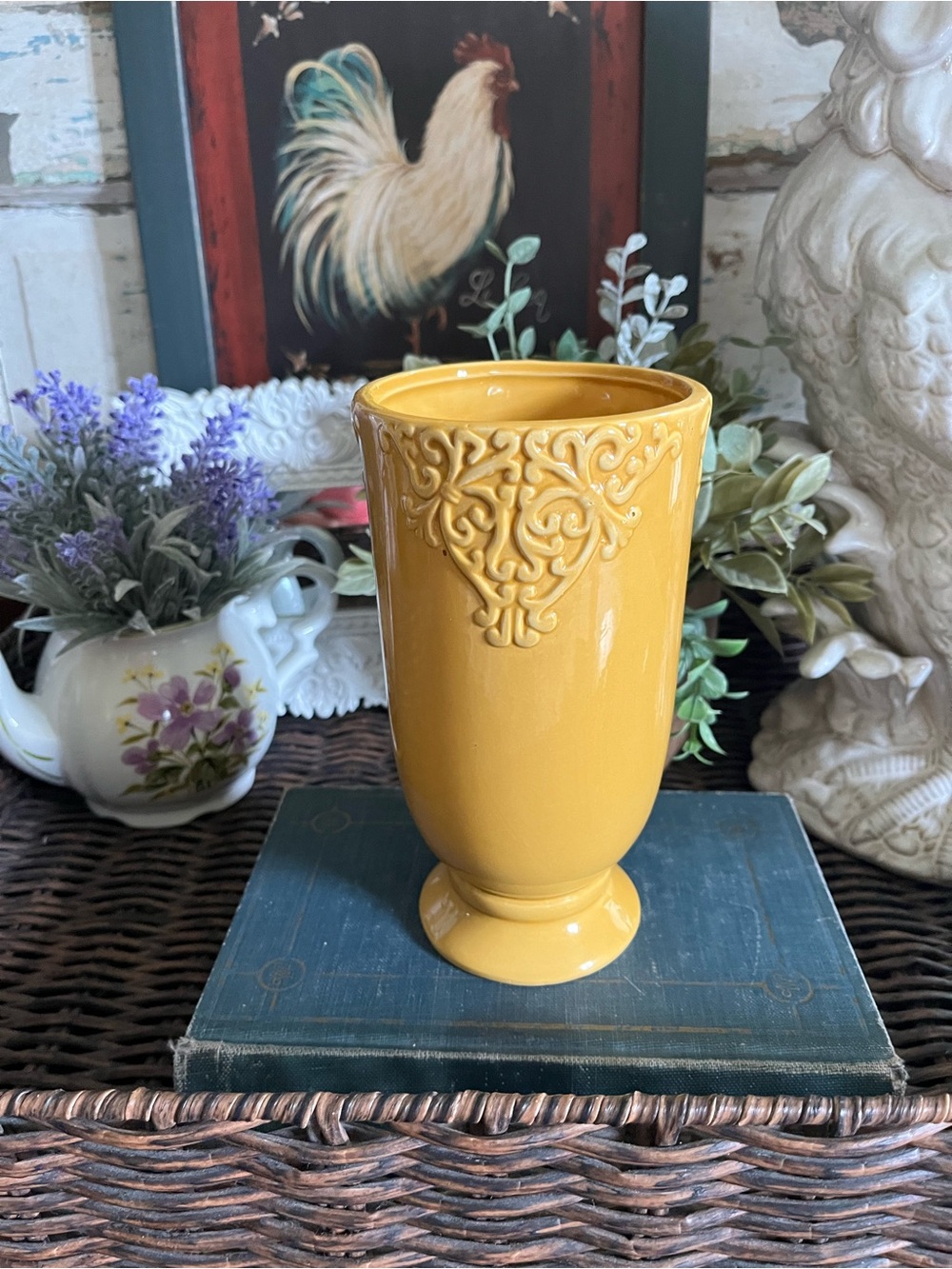 b + B Studio Pottery Ceramic Vase
